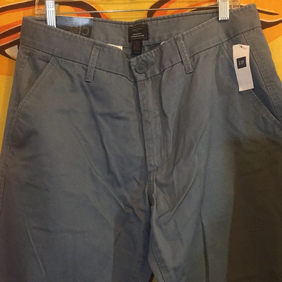 Gap lived in relaxed32&32 NWT - Picture 2 of 5